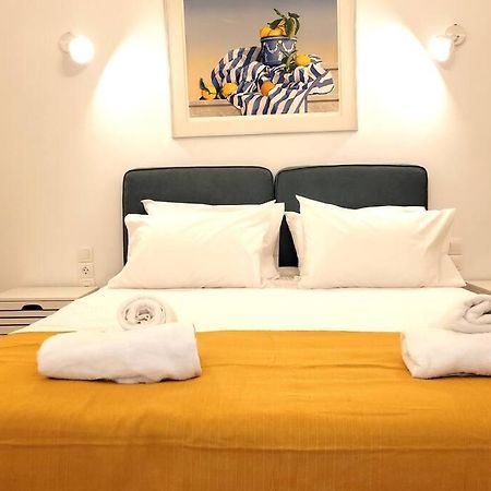 Acropolis Thisio Apartment 2 Bedrooms 2 Bathrooms أثينا المظهر الخارجي الصورة